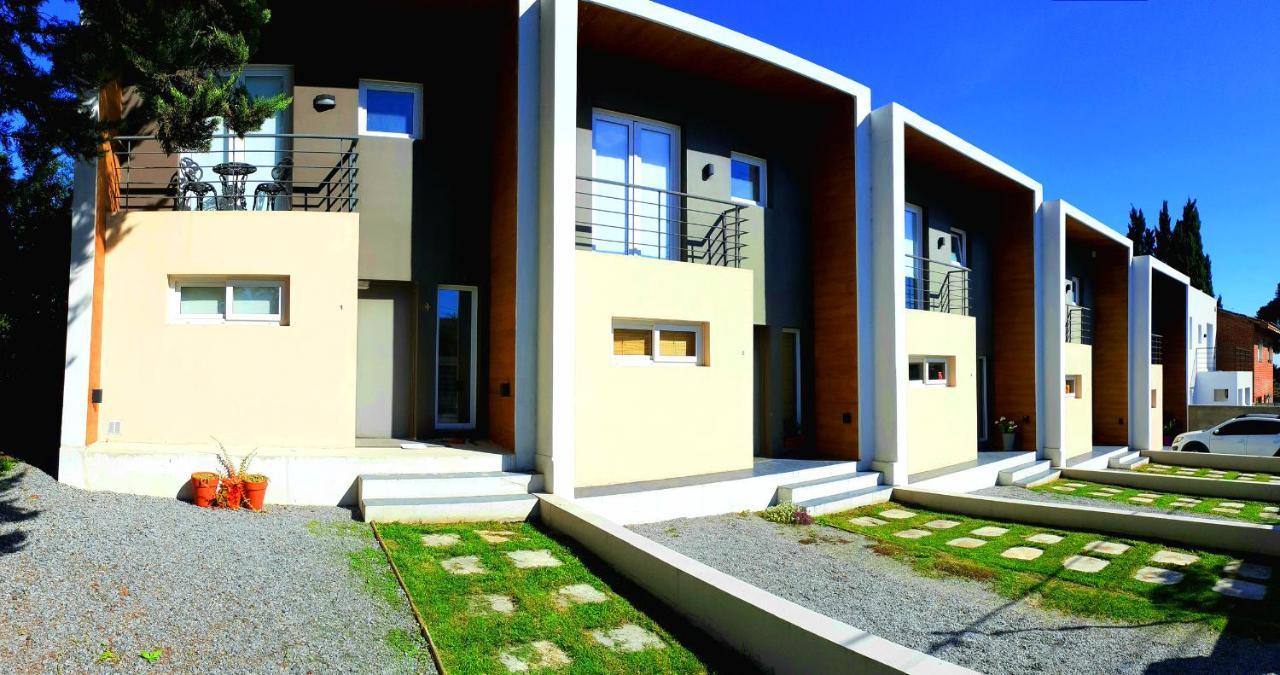 Ananda Apart Tandil - Dptos En Alquiler Temporario Екстер'єр фото